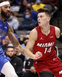  东契奇40+三双独行侠加时力克太阳豪取五连胜