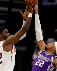  艾顿22+15太阳主场零封灰熊  